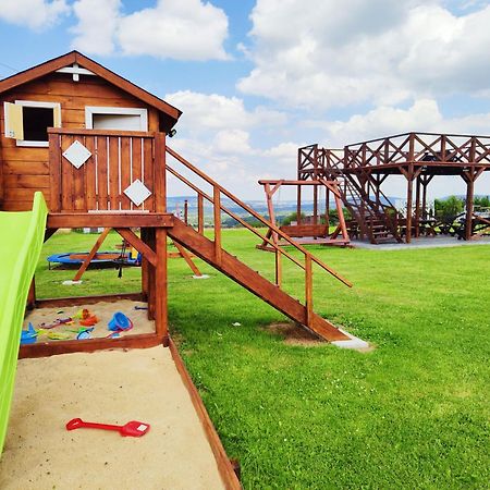 Wichrowe Wzgorze Guest House Krajno Pierwsze Exterior photo